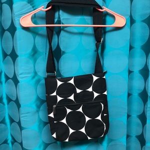 Thirty one organizing shoulder bag